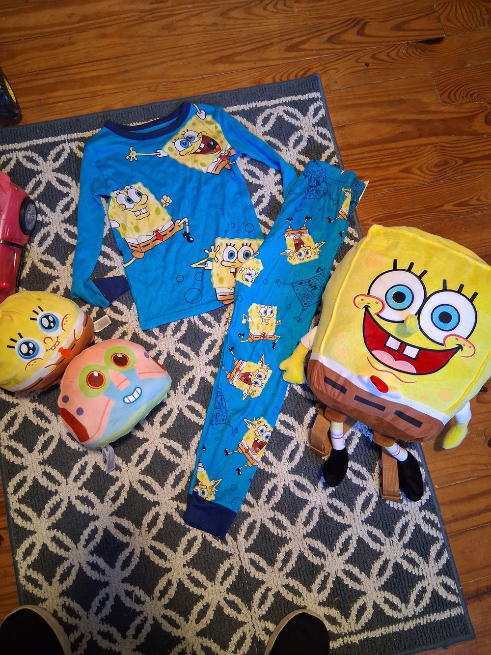 Kids Blue Sponge-themed Pajama Set - Licensed Character And Backpack/stuffies